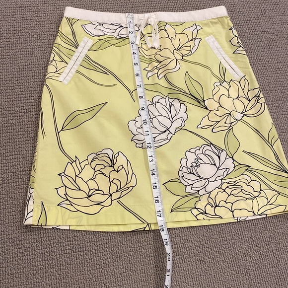 Ann Taylor Loft floral skirt - Picture 5 of 5